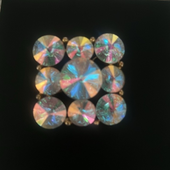 Vintage Weiss Aurora Borealis Rhinestone Brooch – Mid-Century Sparkle - Picture 7 of 17